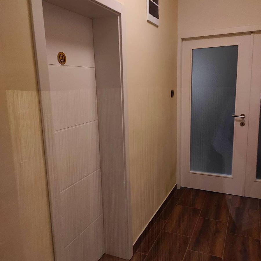 Lalince V & V Villa المظهر الخارجي الصورة